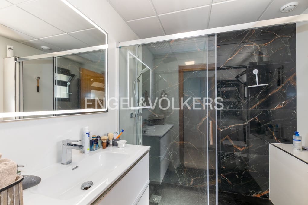 5 sovrum Villa till salu i Calpe / Calp med pool garage - 820 000 € (Ref: 10000226)