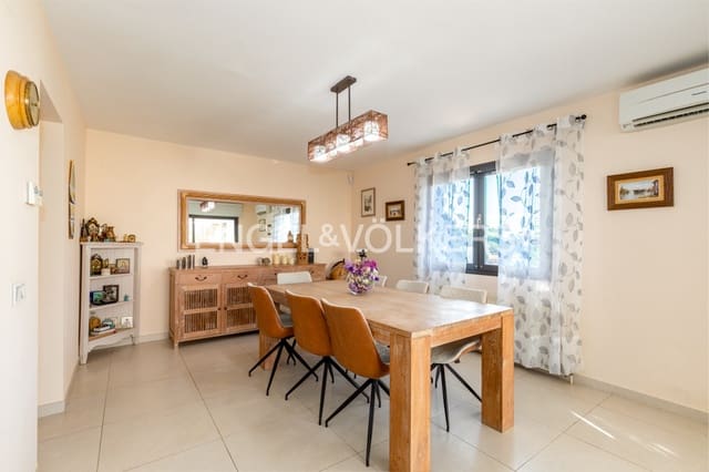 5 sovrum Villa till salu i Calpe / Calp med pool garage - 820 000 € (Ref: 10000226)