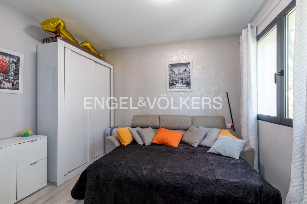 5 sovrum Villa till salu i Calpe / Calp med pool garage - 820 000 € (Ref: 10000226)
