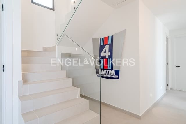 4 soverom Villa til salgs i Benissa med svømmebasseng garasje - € 2 195 000 (Ref: 10000227)