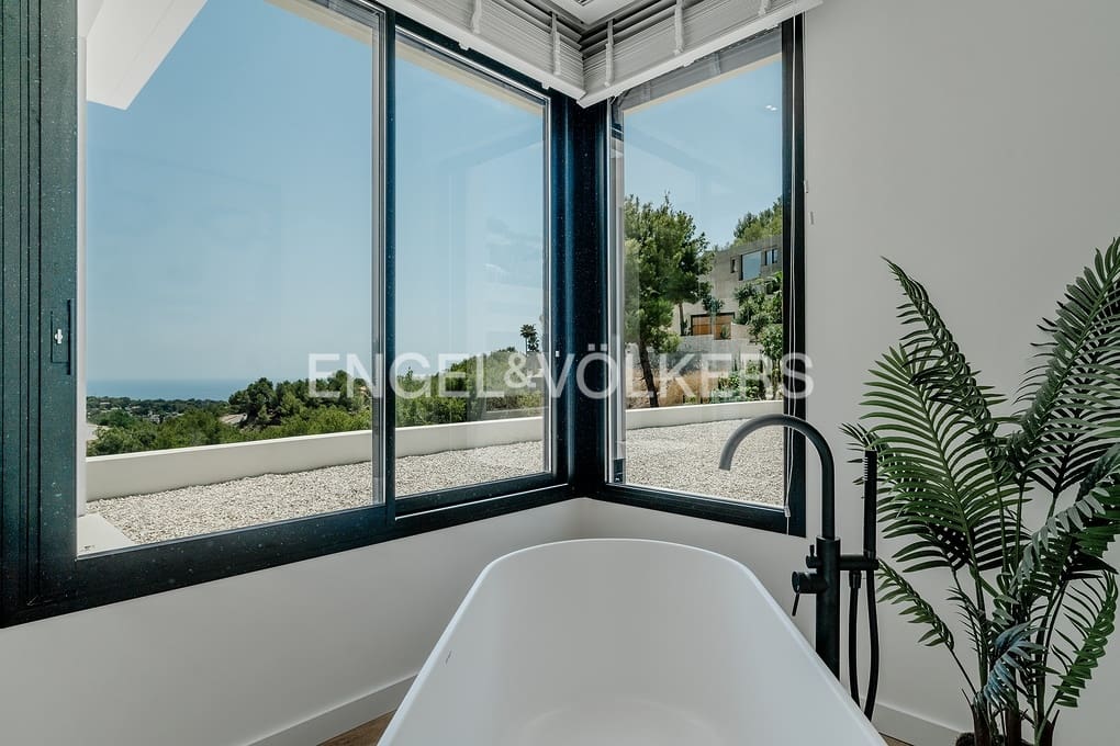 4 Zimmer Villa zu verkaufen in Benissa mit Pool Garage - 2.195.000 € (Ref: 10000227)
