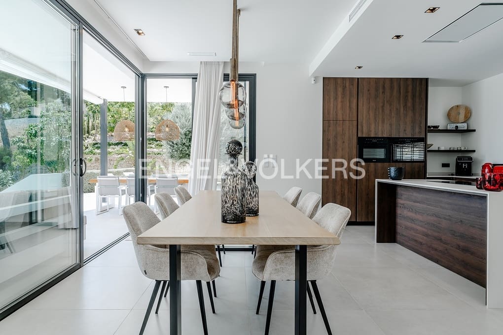 4 Zimmer Villa zu verkaufen in Benissa mit Pool Garage - 2.195.000 € (Ref: 10000227)