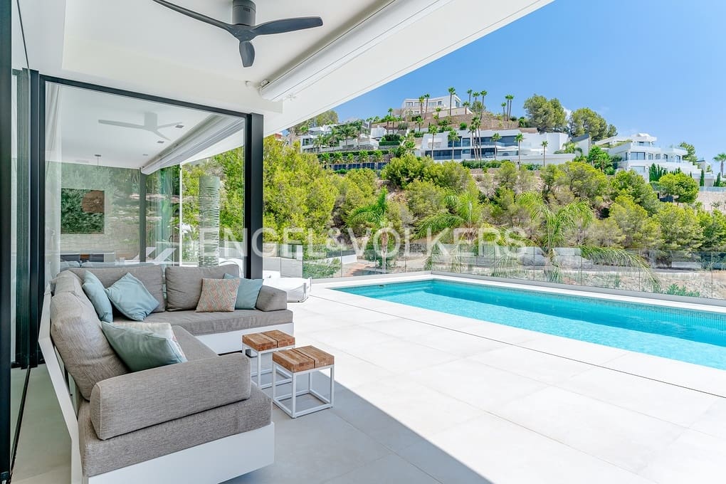 4 Zimmer Villa zu verkaufen in Benissa mit Pool Garage - 2.195.000 € (Ref: 10000227)