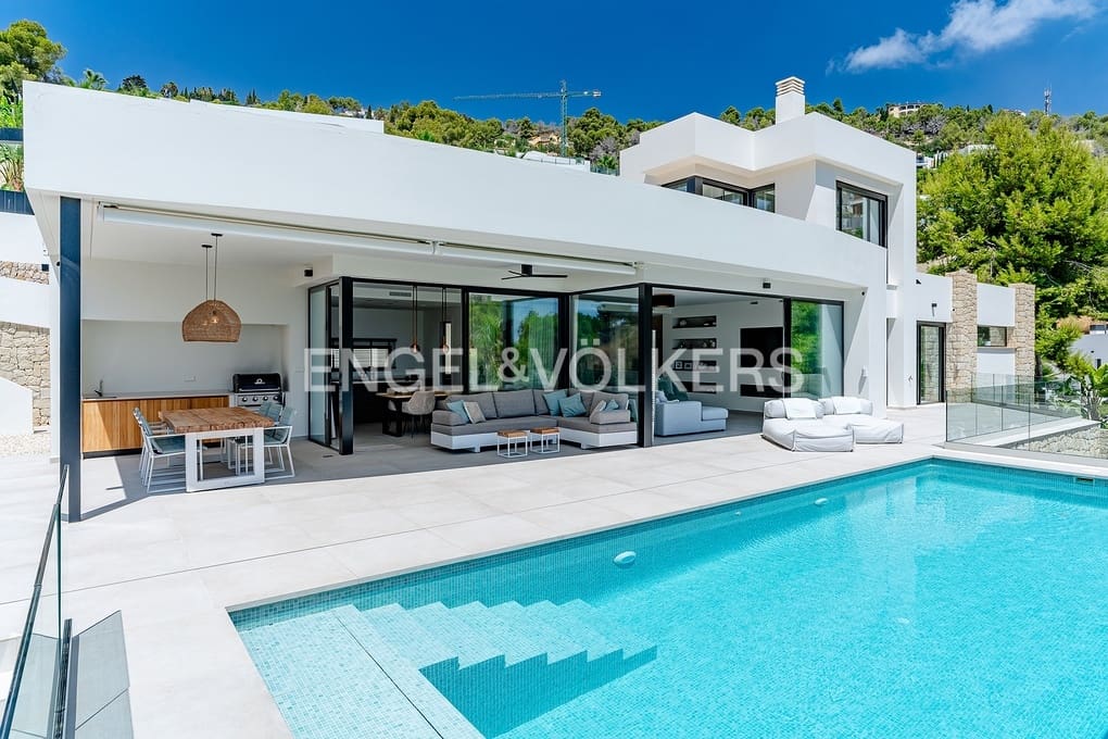 4 Zimmer Villa zu verkaufen in Benissa mit Pool Garage - 2.195.000 € (Ref: 10000227)