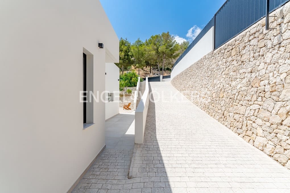 4 Zimmer Villa zu verkaufen in Benissa mit Pool Garage - 2.195.000 € (Ref: 10000227)
