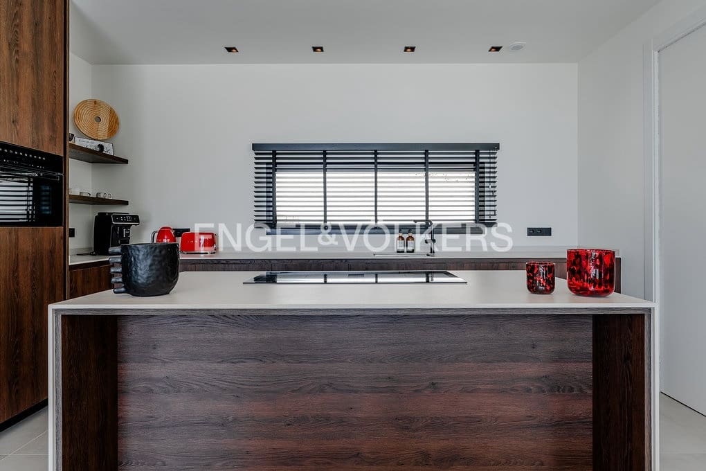 4 camera da letto Villa in vendita in Benissa con piscina garage - 2.195.000 € (Rif: 10000227)