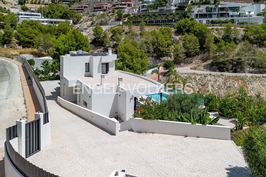 4 camera da letto Villa in vendita in Benissa con piscina garage - 2.195.000 € (Rif: 10000227)
