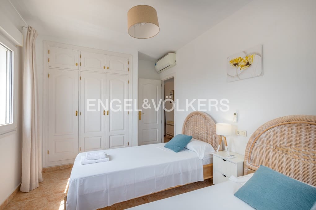 3 sypialnia Willa na sprzedaż w Moraira z basenem garażem - 780 000 € (Ref: 10000228)