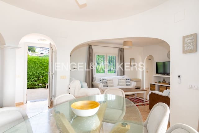 3 sypialnia Willa na sprzedaż w Moraira, Teulada-Moraira z basenem garażem - 780 000 € (Ref: 10000228)
