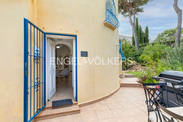 3 sypialnia Willa na sprzedaż w Moraira, Teulada-Moraira z basenem garażem - 780 000 € (Ref: 10000228)