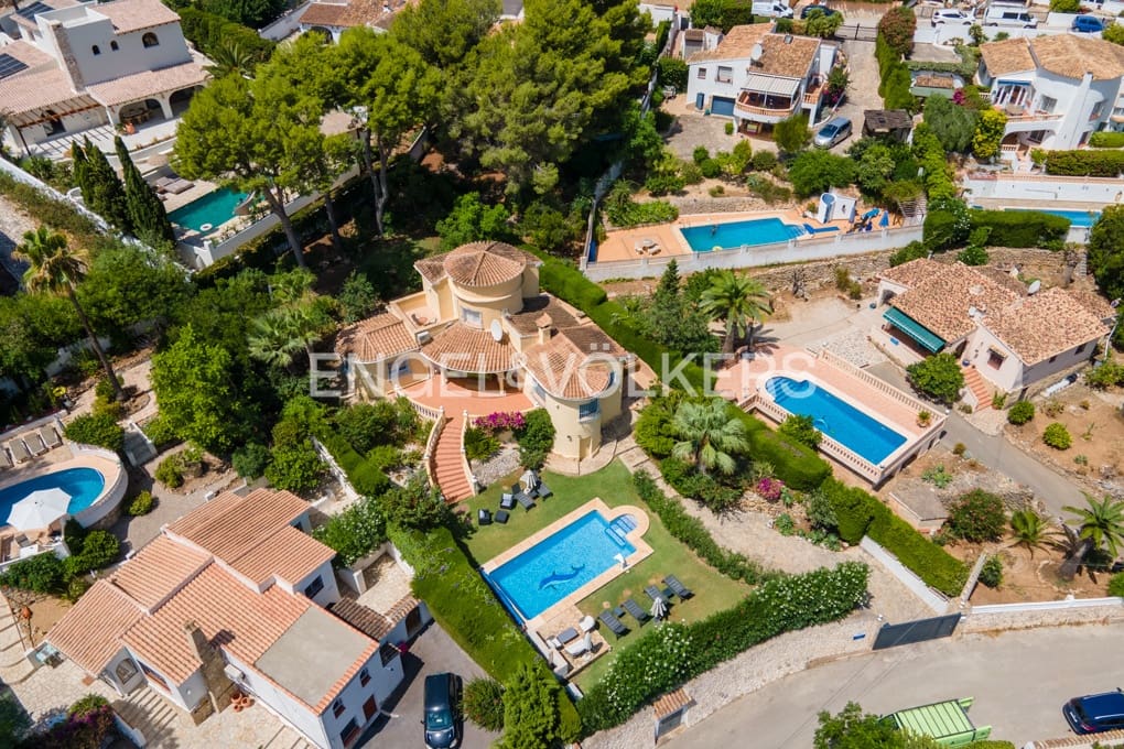 3 sypialnia Willa na sprzedaż w Moraira z basenem garażem - 780 000 € (Ref: 10000228)