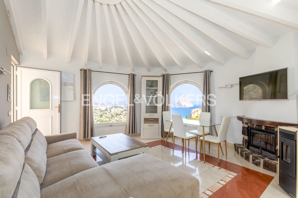 3 slaapkamer Villa te koop in Calpe / Calp met zwembad garage - € 829.000 (Ref: 10009692)