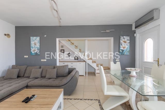 3 slaapkamer Villa te koop in Maryvilla, Calpe / Calp met zwembad garage - € 829.000 (Ref: 10009692)