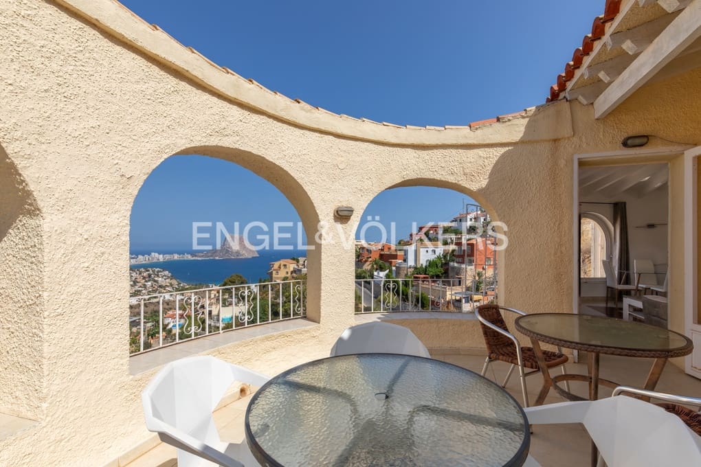 3 slaapkamer Villa te koop in Calpe / Calp met zwembad garage - € 829.000 (Ref: 10009692)