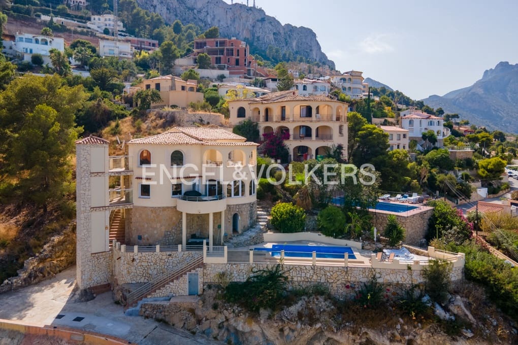 3 slaapkamer Villa te koop in Calpe / Calp met zwembad garage - € 829.000 (Ref: 10009692)
