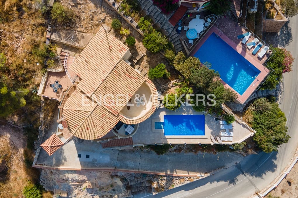3 slaapkamer Villa te koop in Calpe / Calp met zwembad garage - € 829.000 (Ref: 10009692)