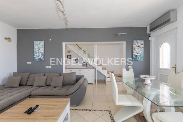 3 sovrum Villa till salu i Pueblo, Calpe / Calp med pool garage - 829 000 € (Ref: 10009692)