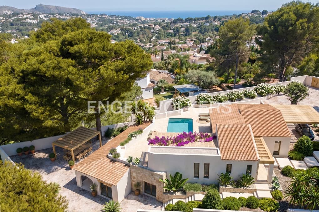 4 sovrum Villa till salu i Moraira med pool garage - 1 890 000 € (Ref: 10012595)