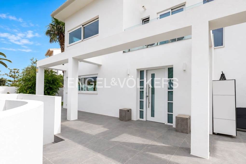 3 quarto Moradia para venda em Altea com piscina garagem - 2 675 000 € (Ref: 10016877)
