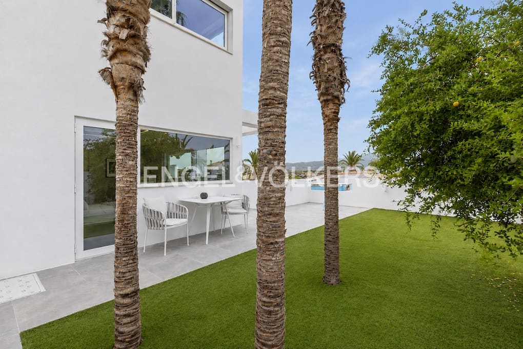 3 quarto Moradia para venda em Altea com piscina garagem - 2 675 000 € (Ref: 10016877)