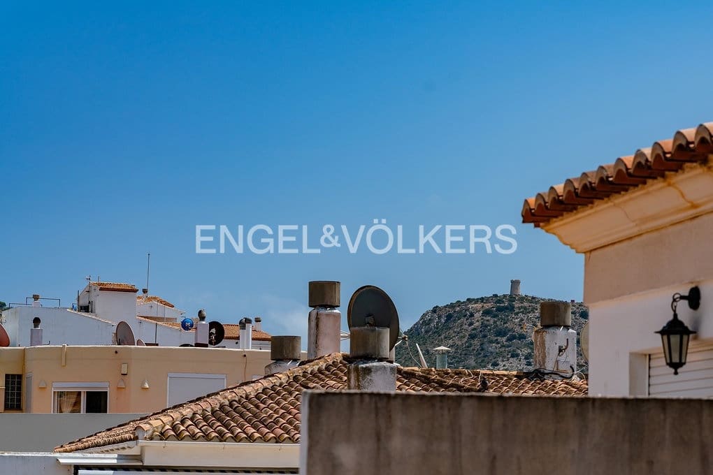 3 bedroom Apartment for sale in Moraira - € 440,000 (Ref: 10039429)