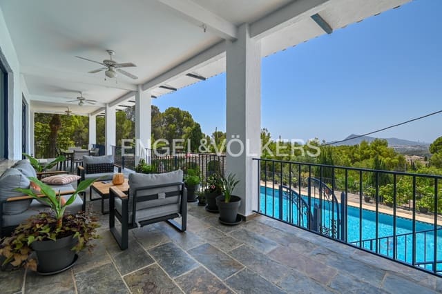 6 soveværelse Villa til salg i Altea med swimmingpool garage - € 2.450.000 (Ref: 10040155)