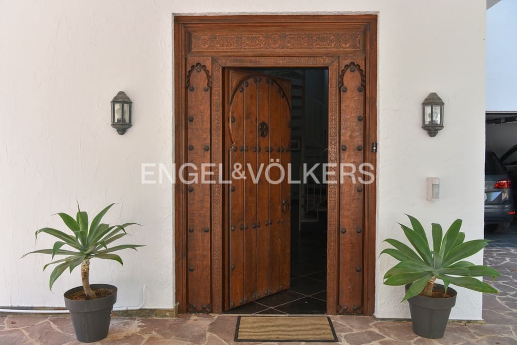 6 chambre Villa/Maison à vendre à Altea avec piscine garage - 2 450 000 € (Ref: 10040155)
