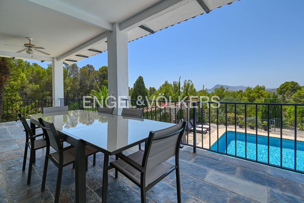 6 chambre Villa/Maison à vendre à Altea avec piscine garage - 2 450 000 € (Ref: 10040155)