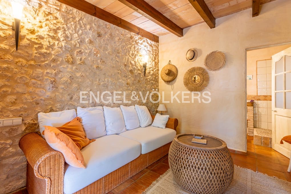 3 sypialnia Finka/Dom wiejski na sprzedaż w Balones z basenem garażem - 890 000 € (Ref: 10043556)