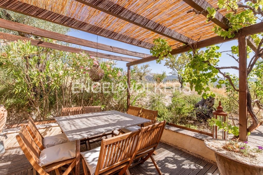 3 sypialnia Finka/Dom wiejski na sprzedaż w Balones z basenem garażem - 890 000 € (Ref: 10043556)