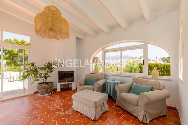 Chalet de 5 habitaciones en Altea en venta con piscina garaje - 1.590.000 € (Ref: 10045817)