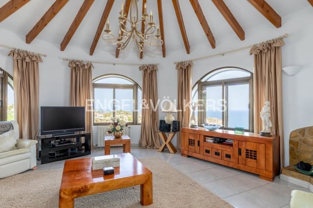 5 slaapkamer Villa te koop in Benitachell / Benitatxell met zwembad garage - € 899.000 (Ref: 10062943)