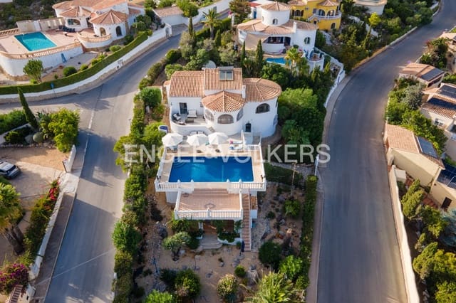 5 slaapkamer Villa te koop in Benitachell / Benitatxell met zwembad garage - € 899.000 (Ref: 10062943)