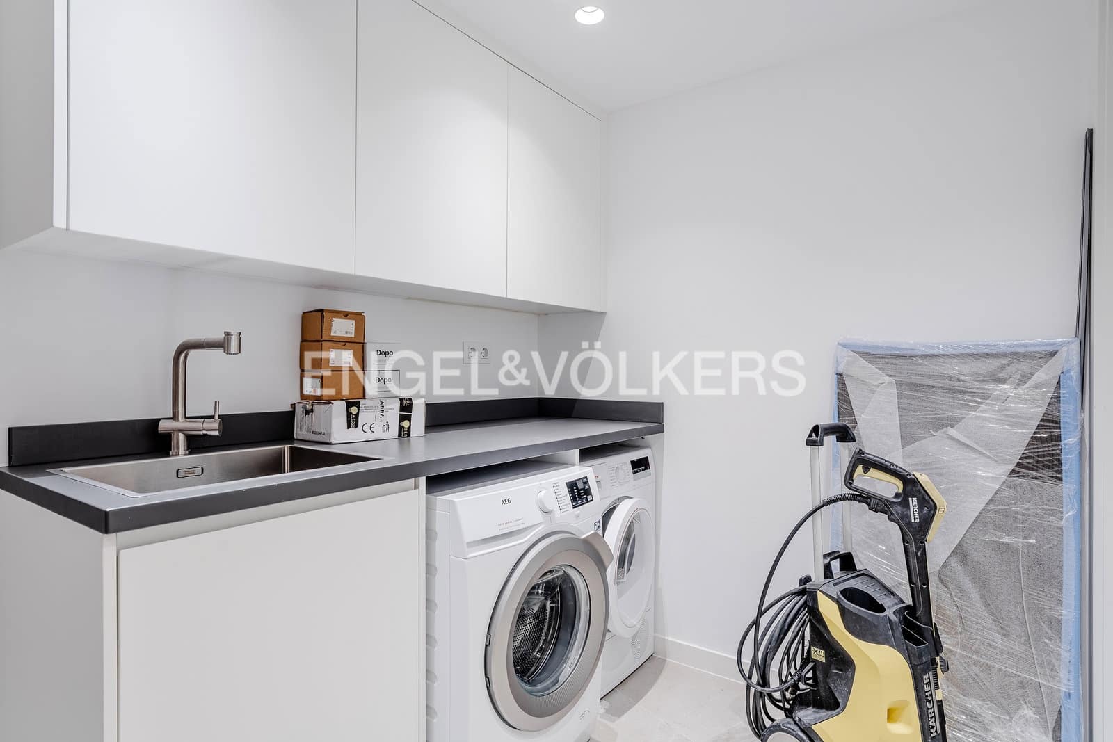 4 chambre Villa/Maison à vendre à Benissa avec piscine garage - 3 950 000 € (Ref: 10085115)
