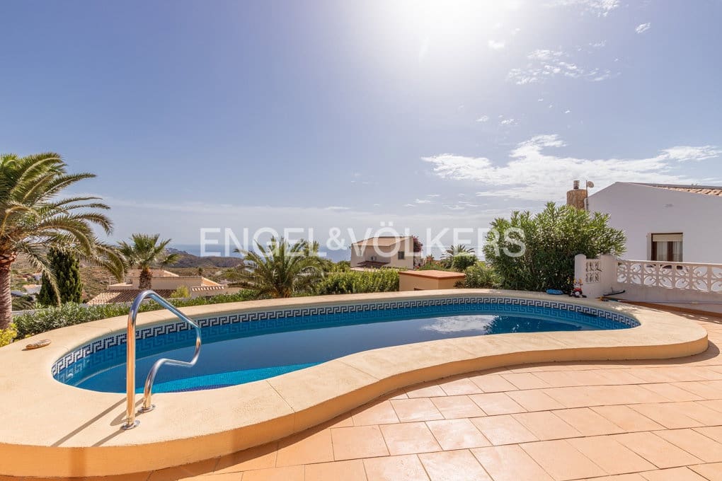 3 chambre Villa/Maison à vendre à Benitachell / Benitatxell avec piscine garage - 449 000 € (Ref: 10085116)