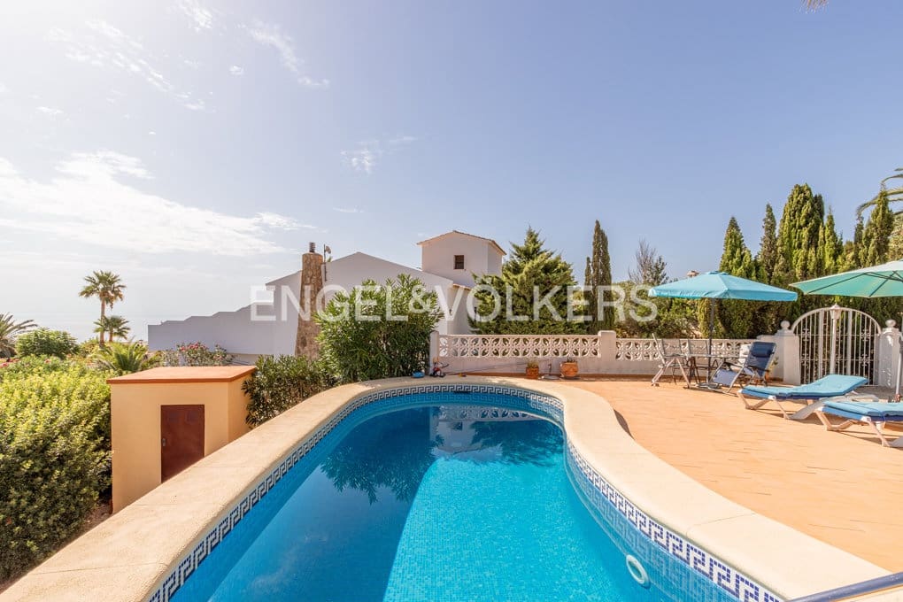 3 chambre Villa/Maison à vendre à Benitachell / Benitatxell avec piscine garage - 449 000 € (Ref: 10085116)