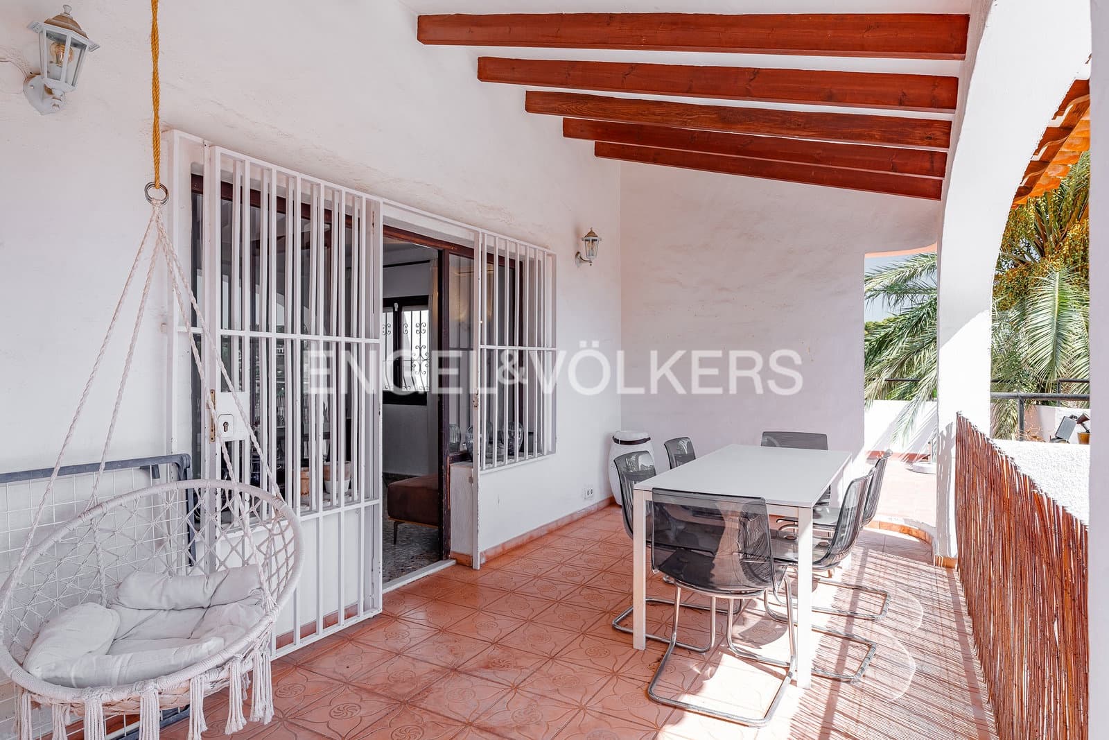 9 sovrum Villa till salu i Benissa med pool garage - 1 045 000 € (Ref: 10097403)
