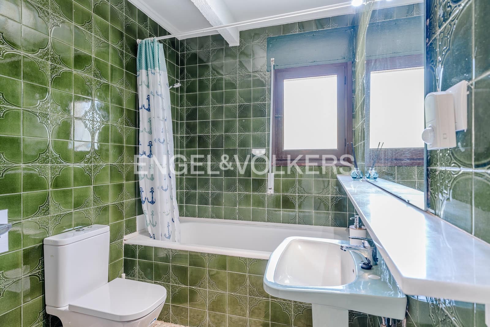 9 sovrum Villa till salu i Benissa med pool garage - 1 045 000 € (Ref: 10097403)