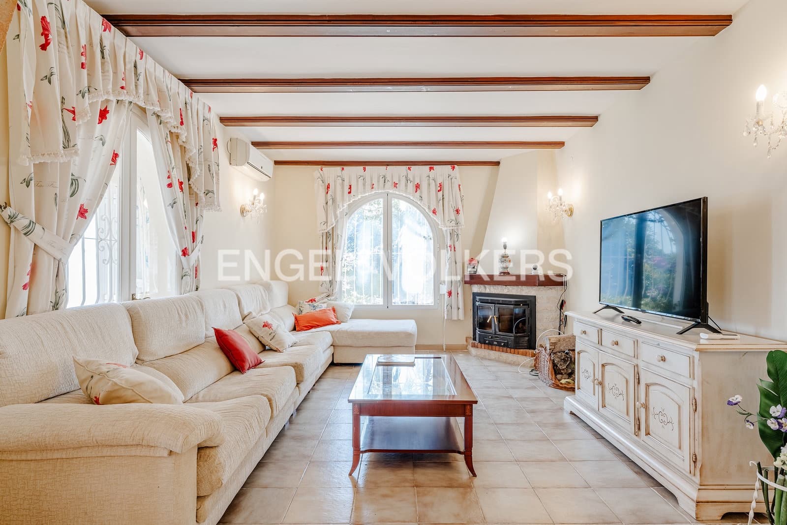 Chalet de 5 habitaciones en Calpe / Calp en venta con piscina garaje - 975.000 € (Ref: 10099073)