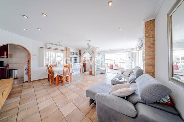 3 sypialnia Willa na sprzedaż w Pueblo, Calpe / Calp z basenem garażem - 850 000 € (Ref: 10099176)