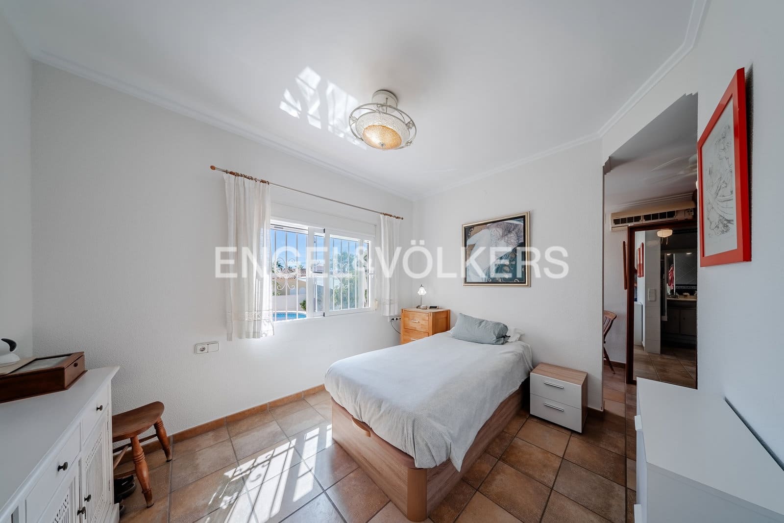 3 bedroom Villa for sale in Calpe / Calp with pool garage - € 850,000 (Ref: 10099176)