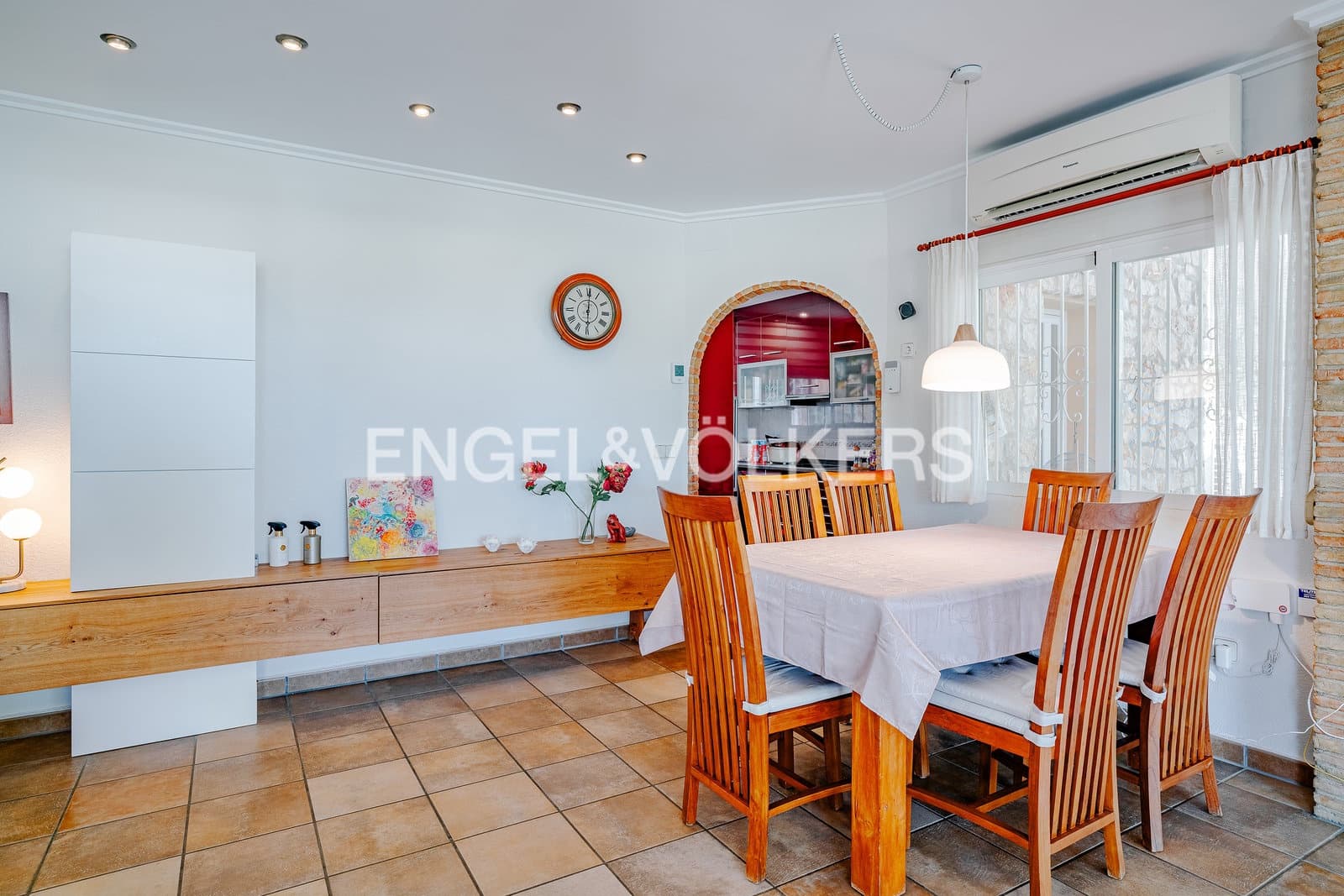 3 bedroom Villa for sale in Calpe / Calp with pool garage - € 850,000 (Ref: 10099176)