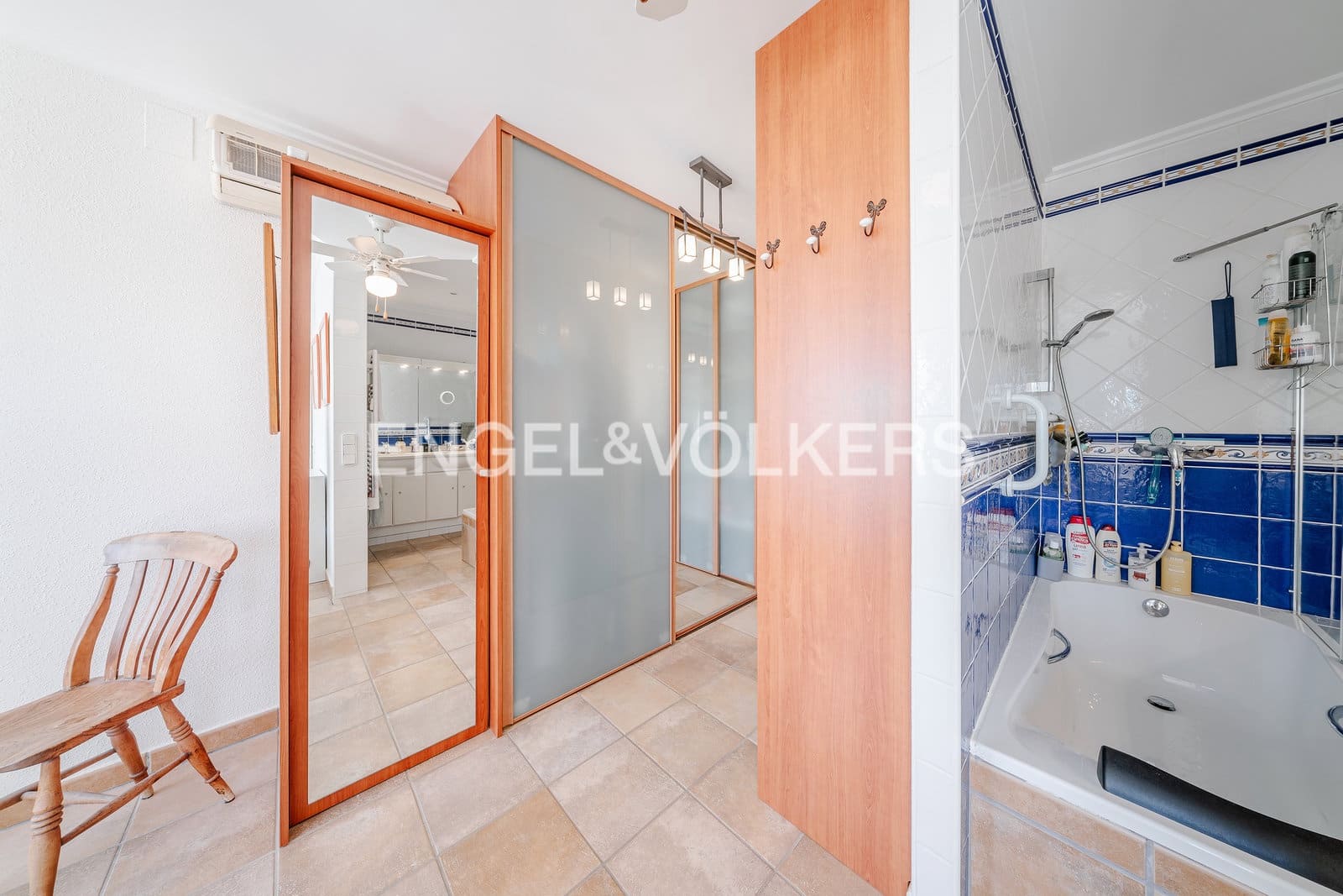 3 bedroom Villa for sale in Calpe / Calp with pool garage - € 850,000 (Ref: 10099176)