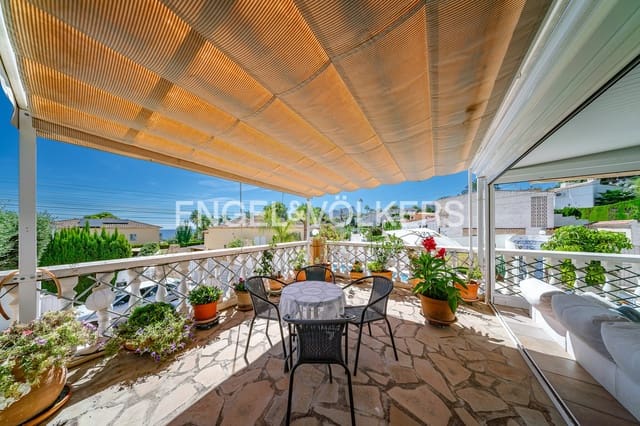3 sypialnia Willa na sprzedaż w Pueblo, Calpe / Calp z basenem garażem - 850 000 € (Ref: 10099176)