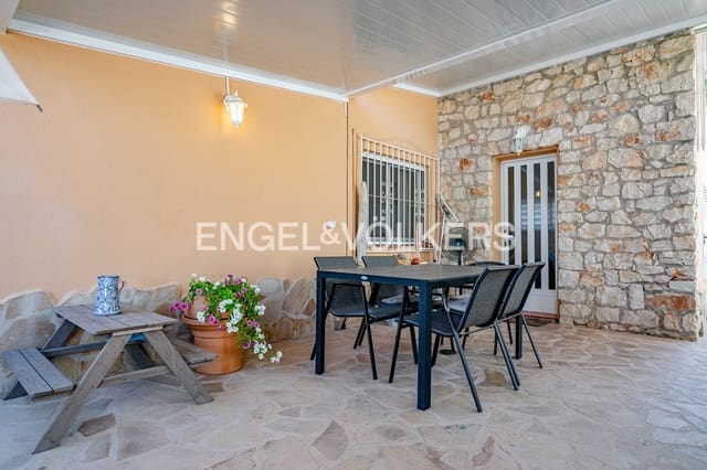 3 chambre Villa/Maison à vendre à Pueblo, Calpe / Calp avec piscine garage - 850 000 € (Ref: 10099176)