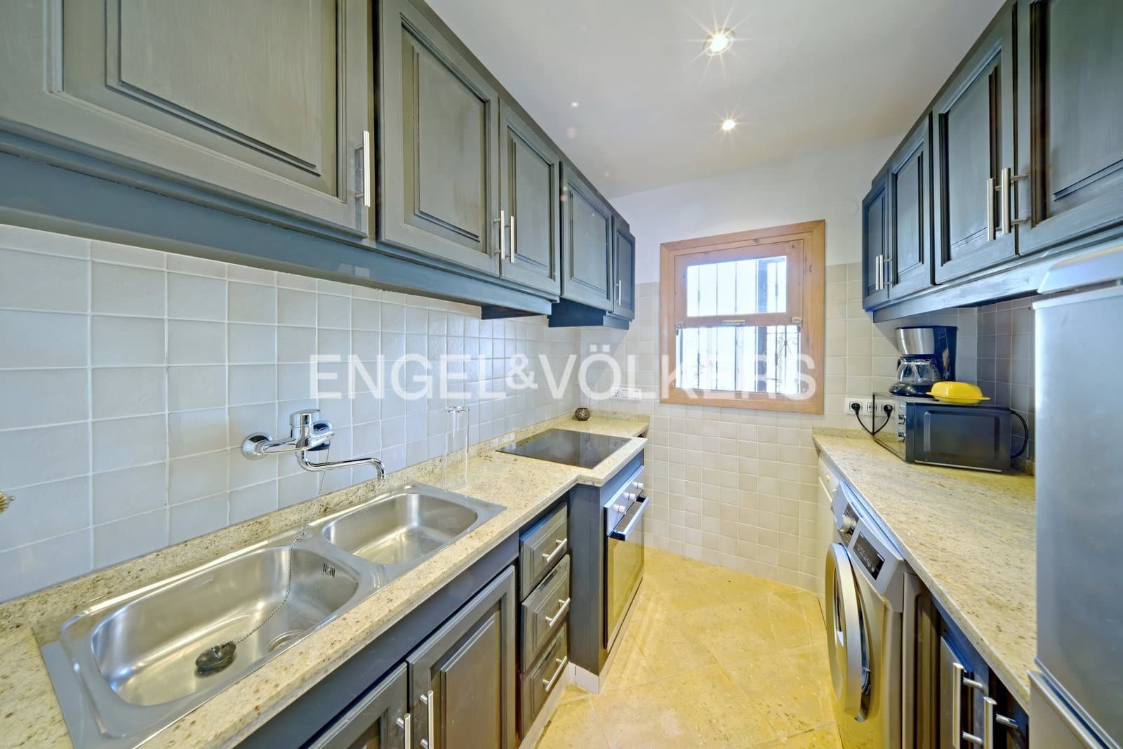 5 chambre Villa/Maison à vendre à Calpe / Calp avec piscine garage - 835 000 € (Ref: 10101417)