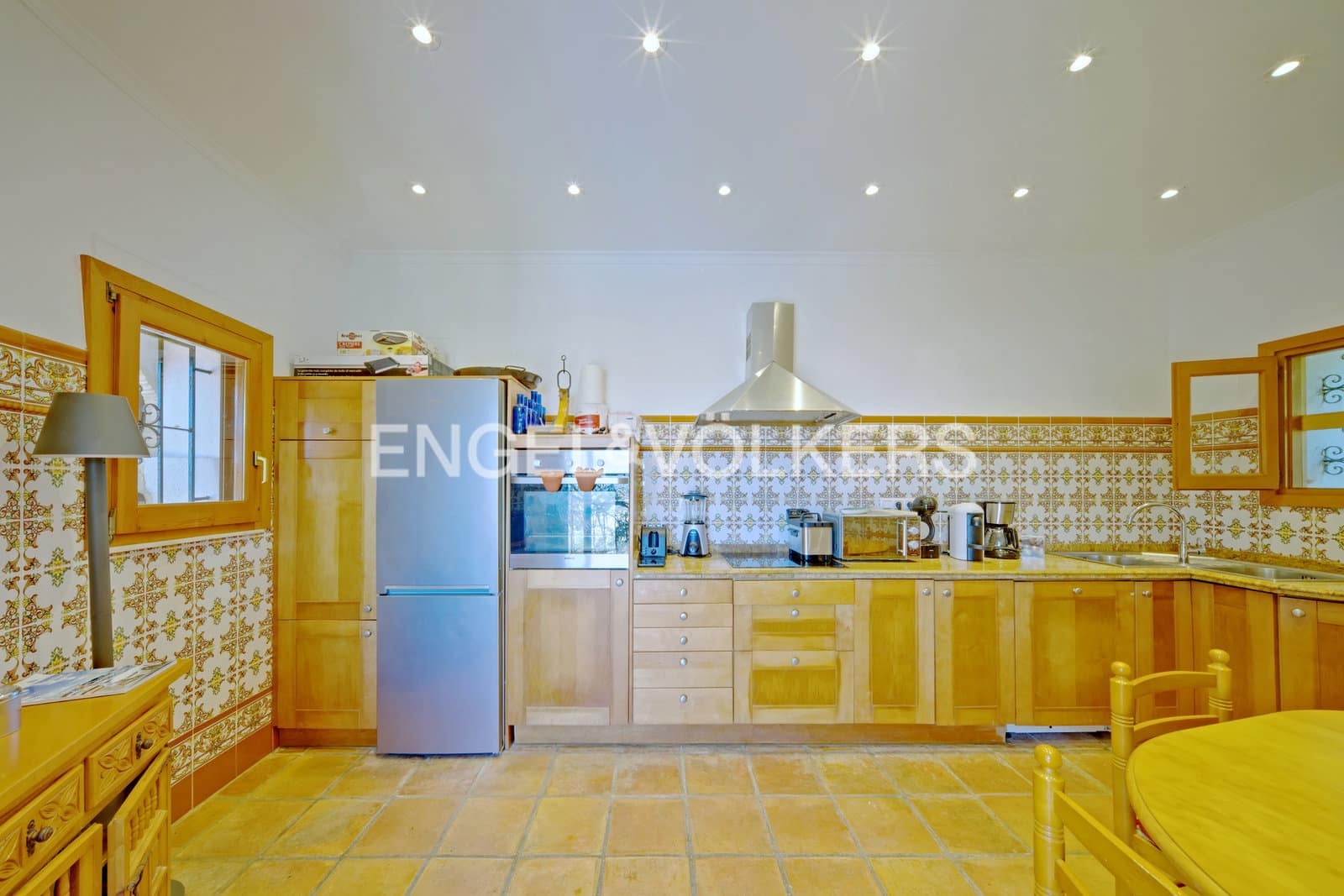 5 chambre Villa/Maison à vendre à Calpe / Calp avec piscine garage - 835 000 € (Ref: 10101417)