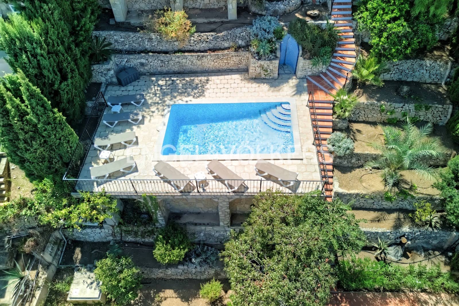 5 chambre Villa/Maison à vendre à Calpe / Calp avec piscine garage - 835 000 € (Ref: 10101417)