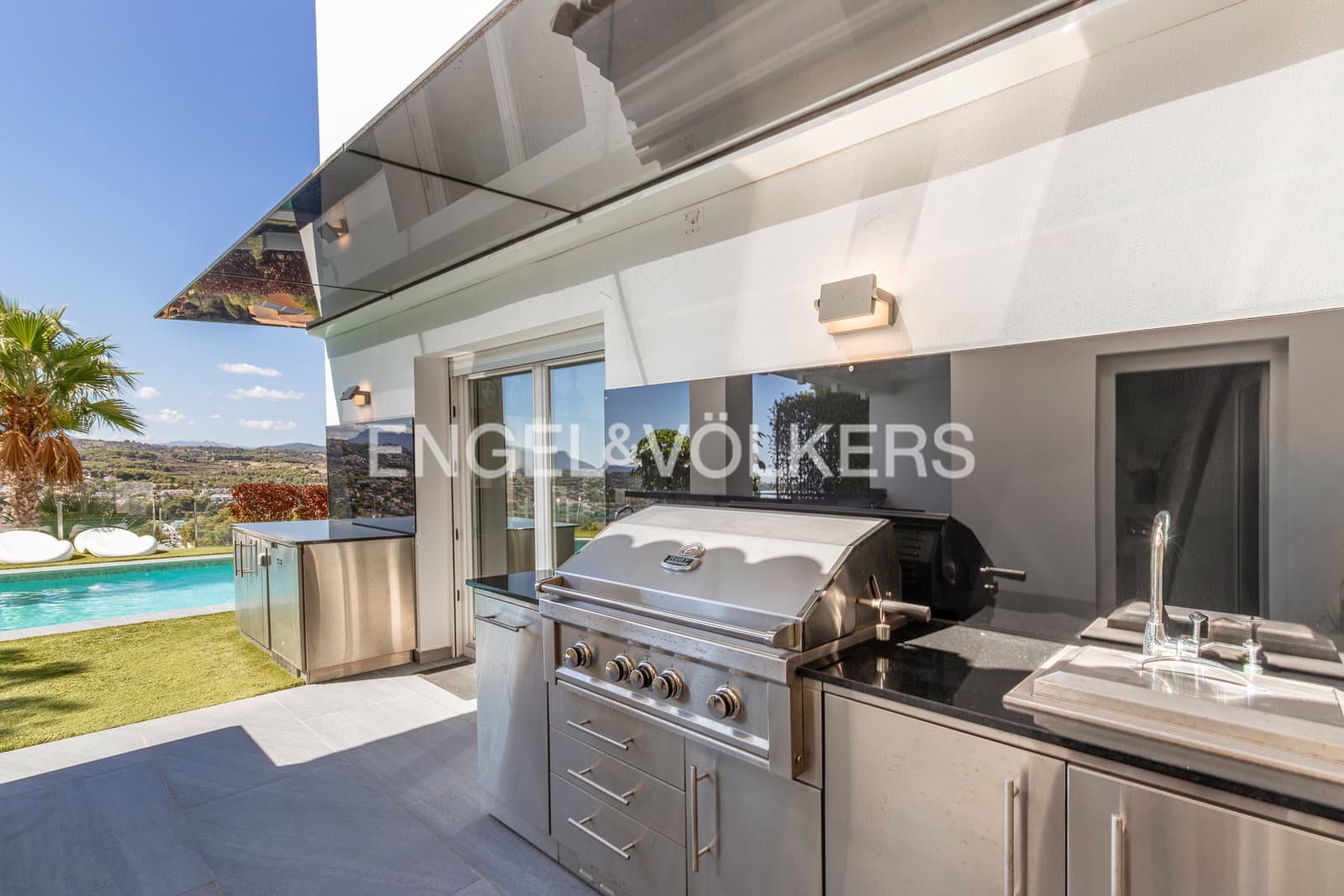 5 quarto Moradia para venda em Moraira com piscina garagem - 2 290 000 € (Ref: 10128110)