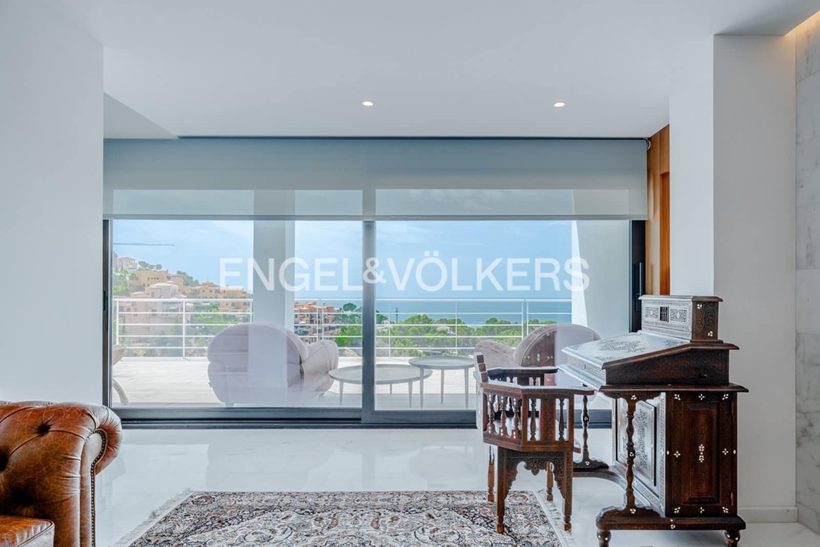 3 bedroom Villa for sale in Altea with pool garage - € 1,199,000 (Ref: 10156233)